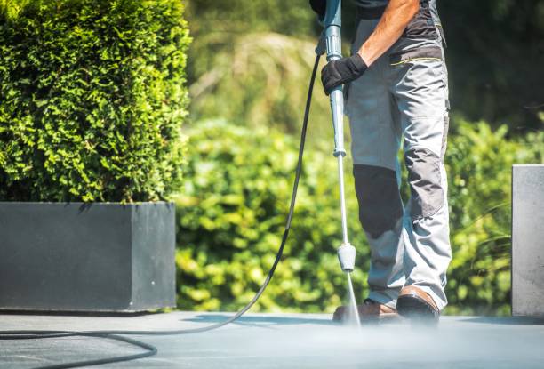 Best Animal Enclosure Cleaning  in Nassau Bay, TX